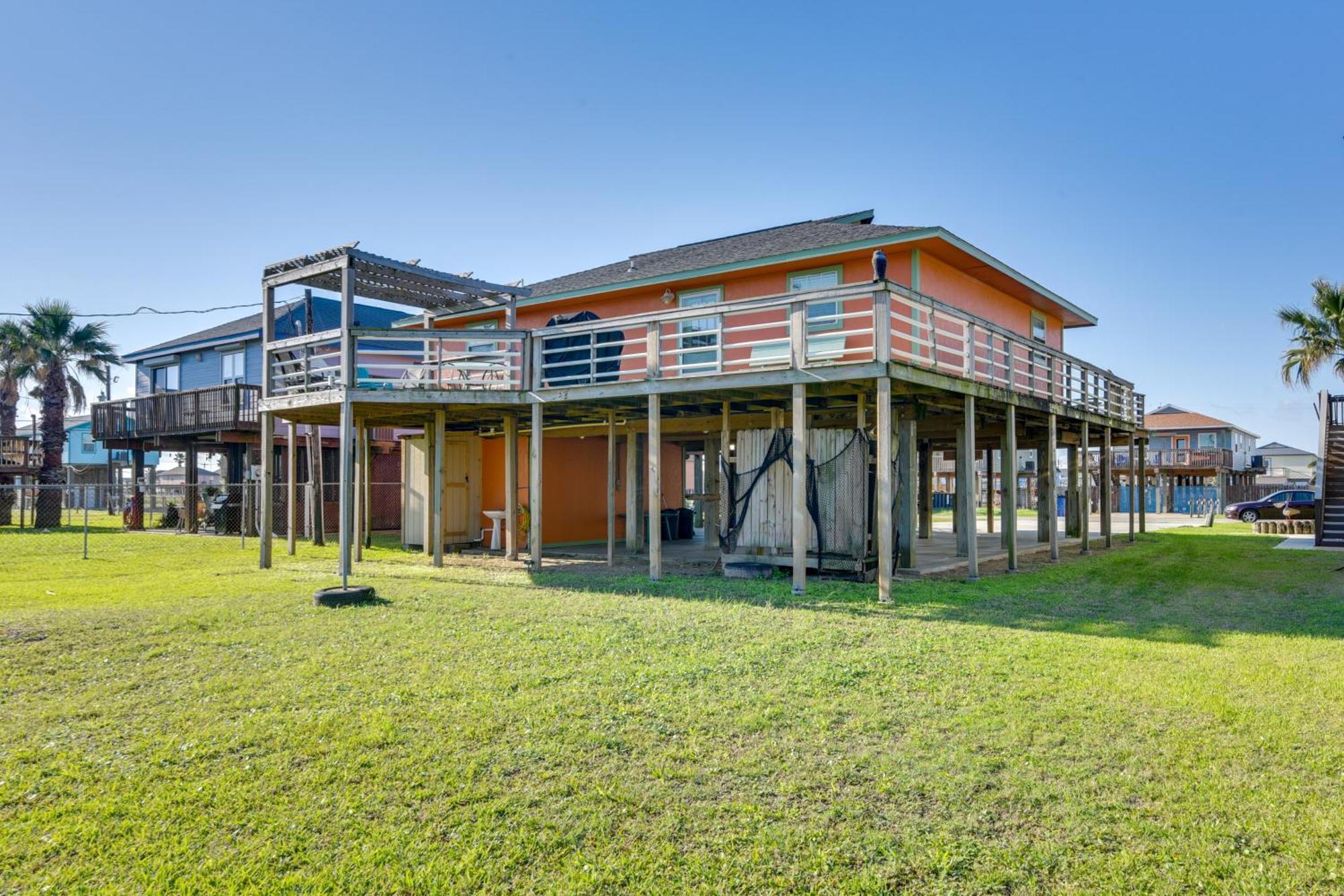 Beautiful Beach House with Sunset View&Large Deck! Surfside Beach Exterior foto